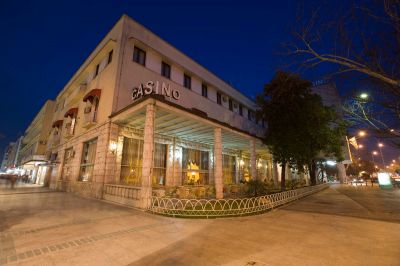 Казино в отеле Черногория (Hotel "Crna Gora ") Казино в отеле Черногория (Hotel "Crna Gora ")